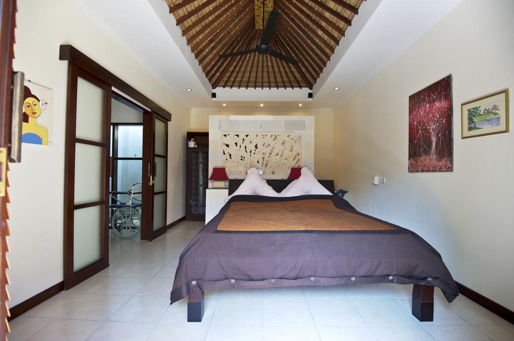 Villa G Sanur  Room photo