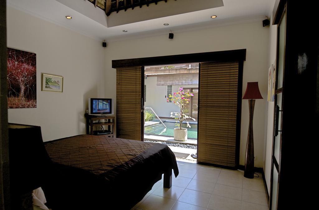 Villa G Sanur  Room photo